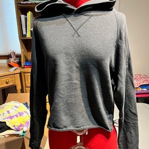 Lululemon cropped hoodie